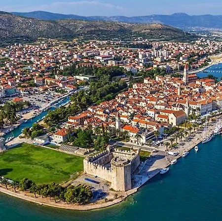 Orange Tree Garden *