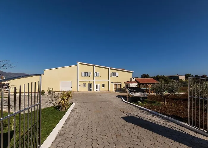 Orange Tree Garden 公寓