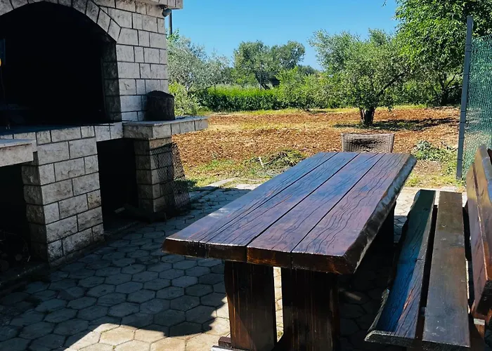 公寓 Orange Tree Garden 特罗吉尔